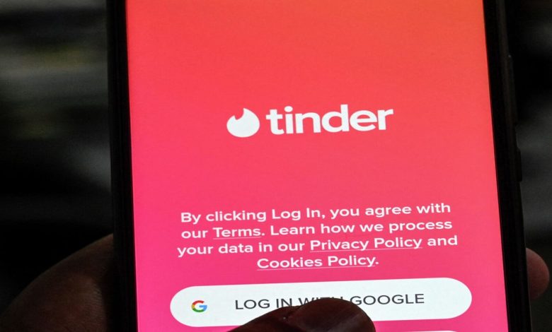 Tinder 2022